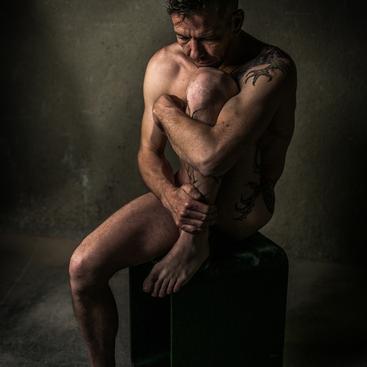 Fine art homme